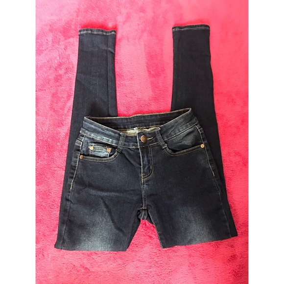 Fashion Nova Jeans - Picture 3 of 5